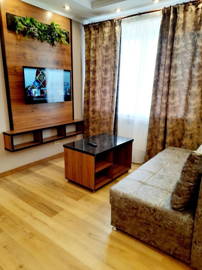 Apartamento Исы Байзакова 133 Pavlodar Exterior foto