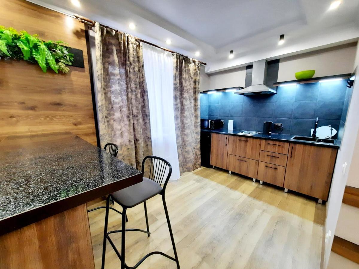 Apartamento Исы Байзакова 133 Pavlodar Exterior foto